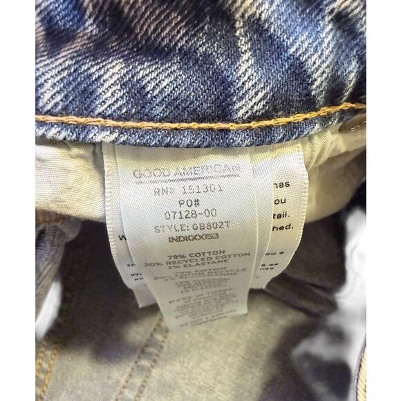 Good American Bombshell Denim Cut Off Shorts Size 8 NWOT #07128-00 - Picture 7 of 7